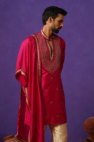 Men’s Red Silk Embroidered Kurta with Dupatta