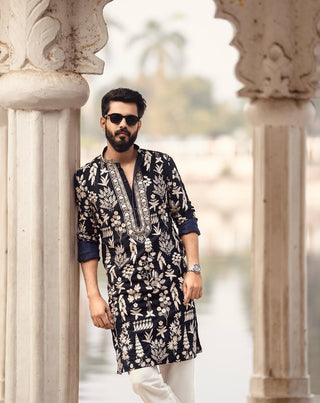 Men’s navy blue Floral lakhnavi Designer Kurta